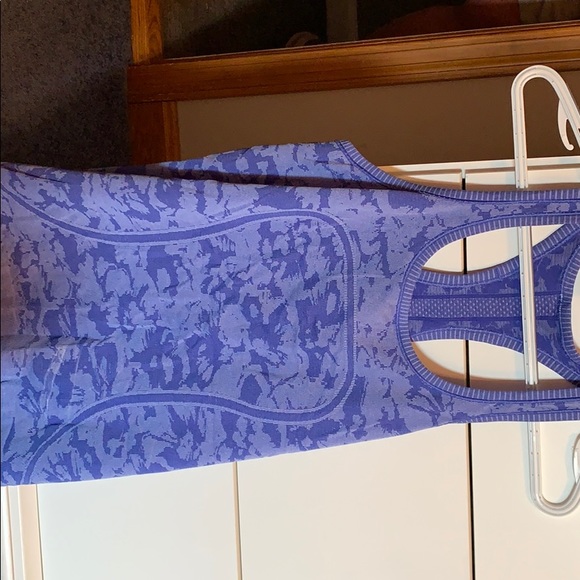 Lulu Lemon tank! - Picture 1 of 4